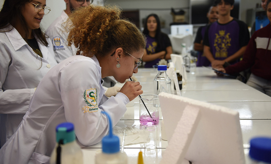 I Feira de profissões da UENP reúne mais de 3 mil estudantes