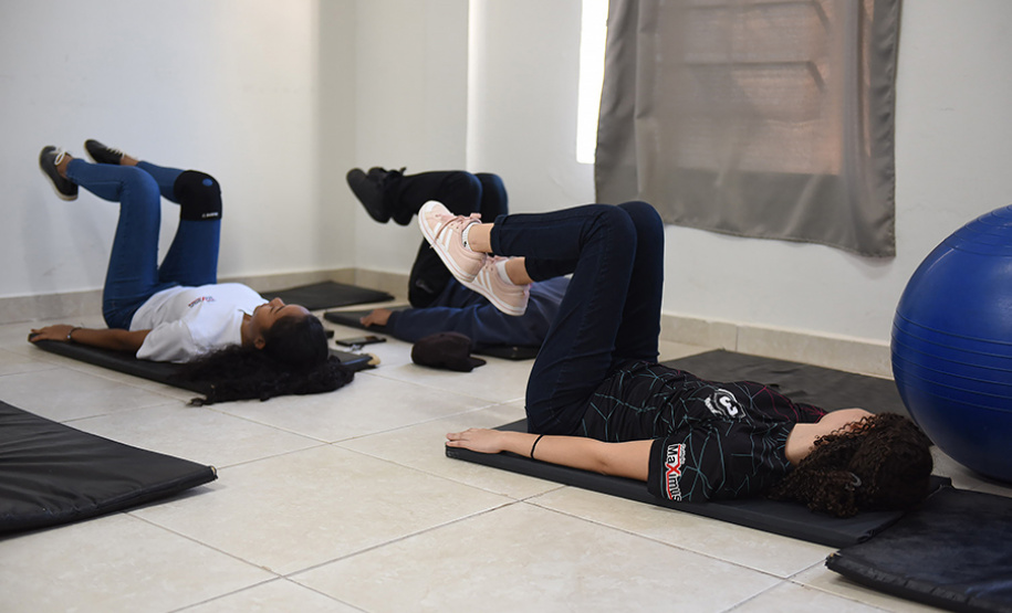 I Feira de profissões da UENP reúne mais de 3 mil estudantes