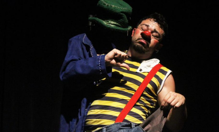 Mostra Especial do 50° Fenata leva peças a 60 instituições de Ponta Grossa