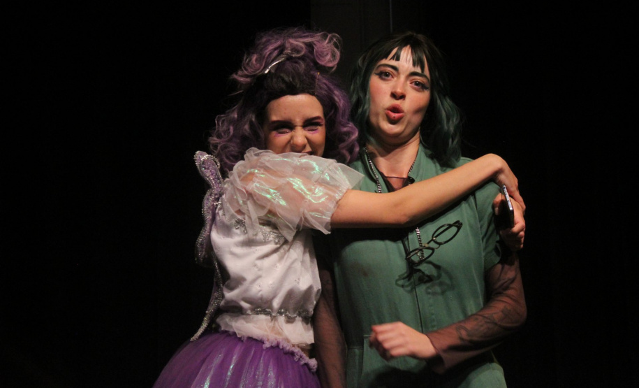 Mostra Especial do 50° Fenata leva peças a 60 instituições de Ponta Grossa