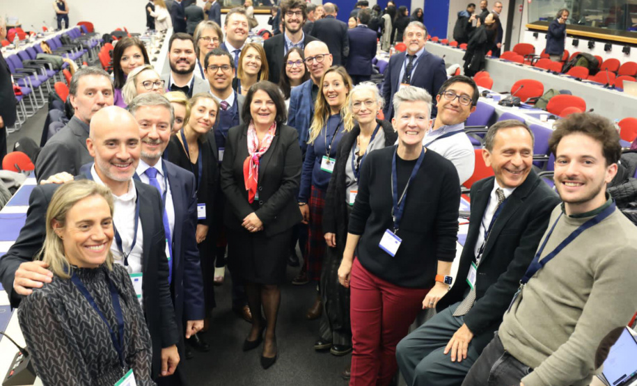 Paraná apresenta resultados de cooperação com a Silésia em evento da União Europeia na Bélgica