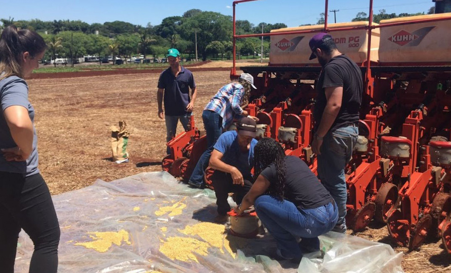 Parceria entre IDR-Paraná e Cocriagro traz smart farm como vitrine tecnológica de soluções inovadoras para produtores rurais