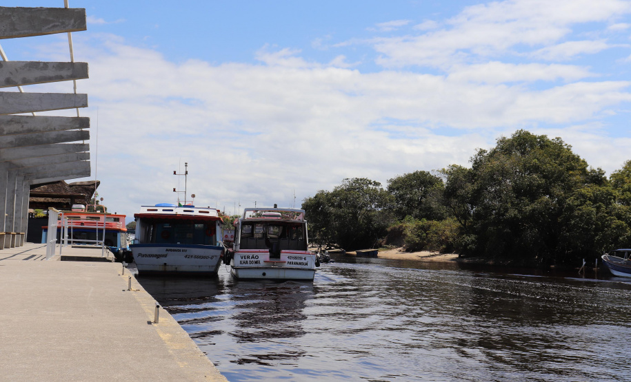 Agepar lança campanha de conscientização para usuários da travessia da Ilha do Mel