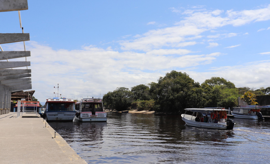 Agepar lança campanha de conscientização para usuários da travessia da Ilha do Mel