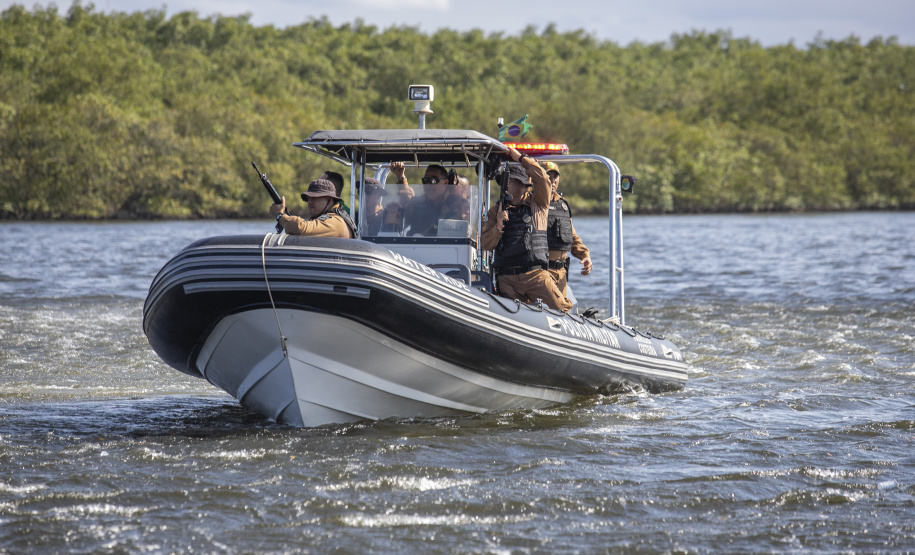 Operação Albatroz reforça combate ao tráfico internacional no Porto de Paranaguá