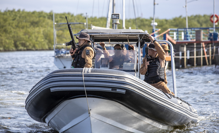 Operação Albatroz reforça combate ao tráfico internacional no Porto de Paranaguá
