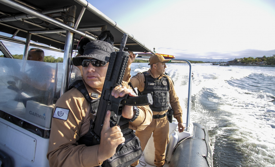 Operação Albatroz reforça combate ao tráfico internacional no Porto de Paranaguá