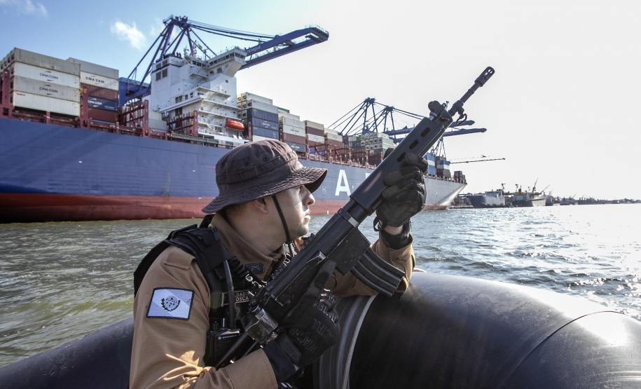 Operação Albatroz reforça combate ao tráfico internacional no Porto de Paranaguá