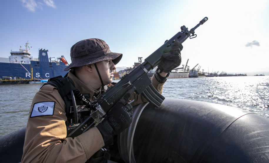 Operação Albatroz reforça combate ao tráfico internacional no Porto de Paranaguá