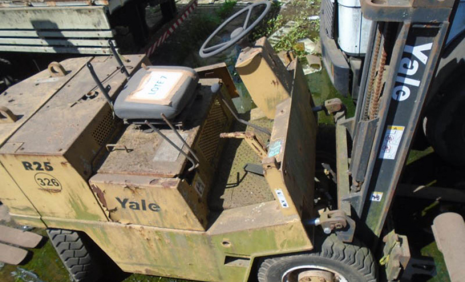 Portos do Paraná promove leilão de veículos