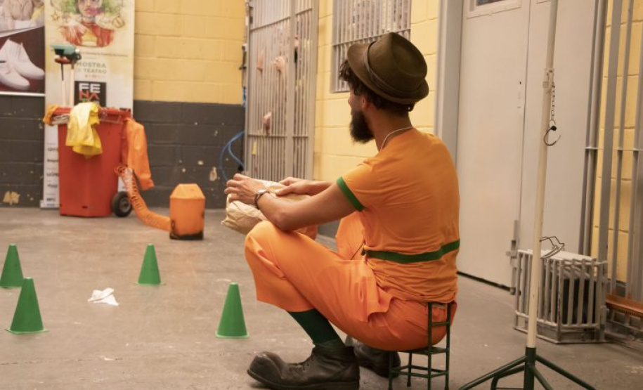 Mostra Especial do 50° Fenata leva peças a 60 instituições de Ponta Grossa