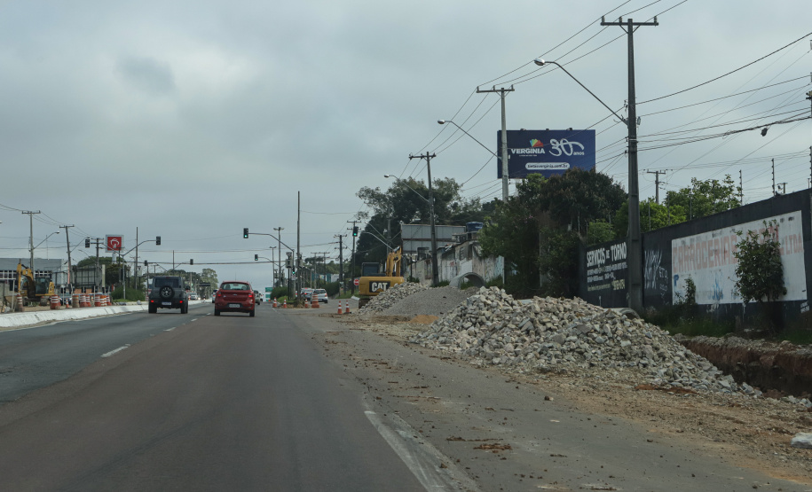 Obras do novo viaduto de São José dos Pinhais alteram trânsito a partir desta segunda