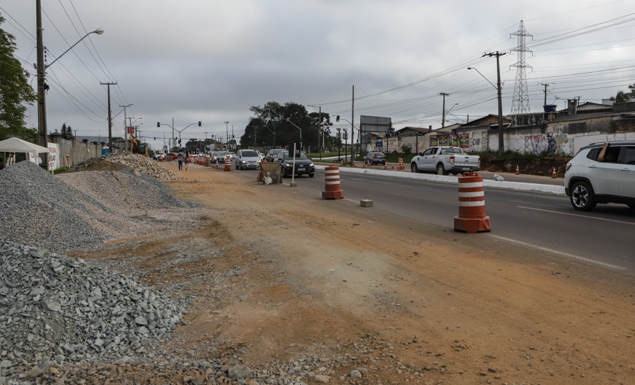 Obras do novo viaduto de São José dos Pinhais alteram trânsito a partir desta segunda