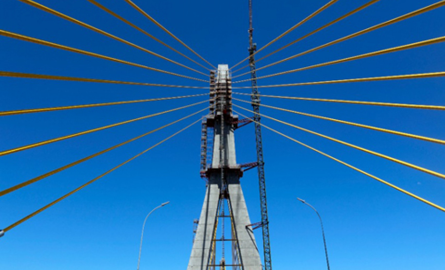 Nova ponte Brasil-Paraguai, em Foz do Iguaçu, está quase finalizada