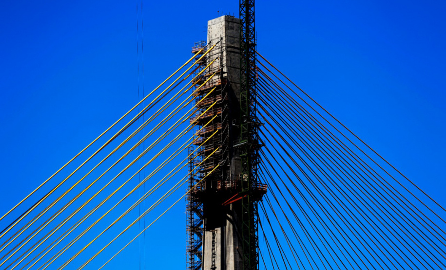 Nova ponte Brasil-Paraguai, em Foz do Iguaçu, está quase finalizada