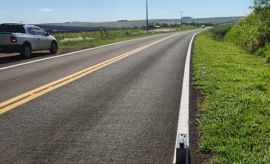 PR-558 Campo Mourão e Araruna Rodovia entre Campo Mourão e Araruna recebe reforço de sinalização