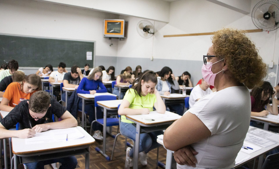 UEPG reúne mais de 14 mil candidatos para provas do PSS 2022