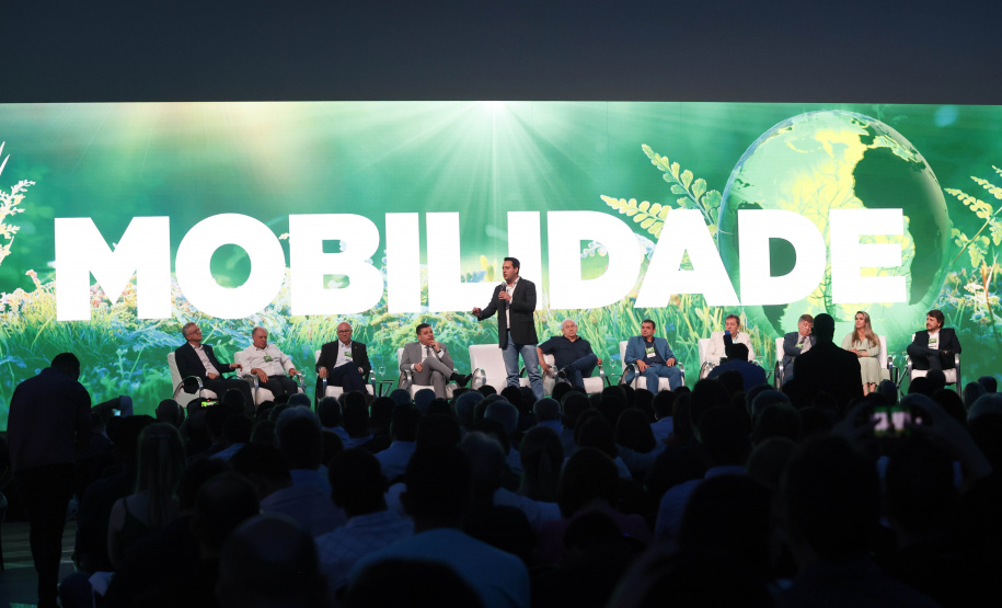 Estado quer pavimentar 100% dos municípios com menos de 20 mil habitantes até 2025