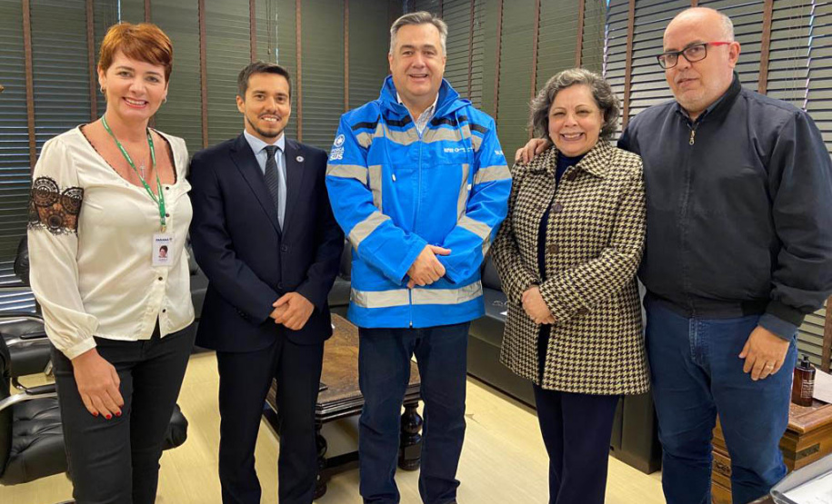 Campanha Novembro Vermelho alerta para prevenção e combate ao câncer de boca