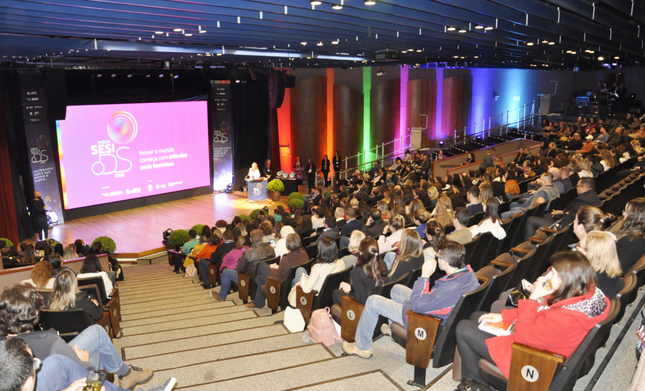 Fomento Paraná recebe selo do Sesi como empresa comprometida com os ODS