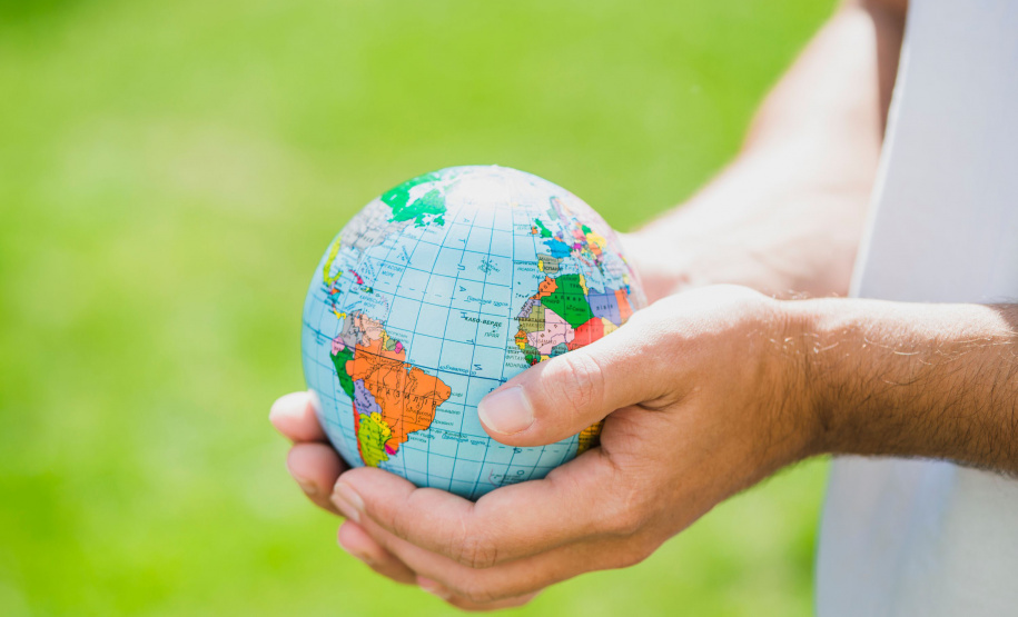 Unicentro sedia encontro internacional sobre educação ambiental e mudanças climáticas