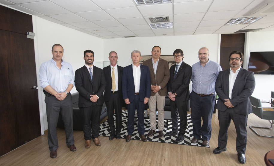 CURITIBA (BRASIL), 22/11/2022;  Presidente do Tecpar Jorge Augusto Callado Afonso Recebe comitiva do Uruguai, Paraná, Brasil,. Foto: Hedeson Alves/TECPAR