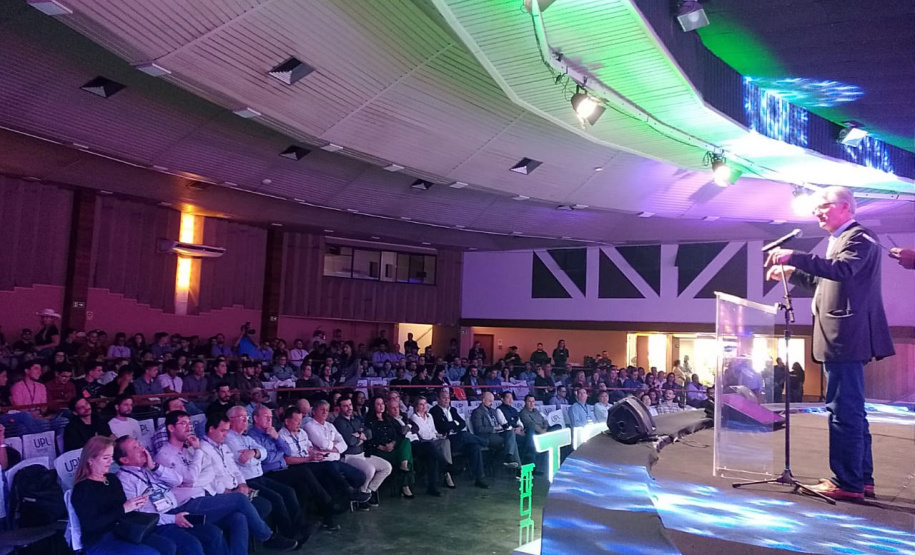 Secretário da Agricultura e do Abastecimento, Norberto Ortigara, na abertura do AgroBIT Brasil, em Londrina -