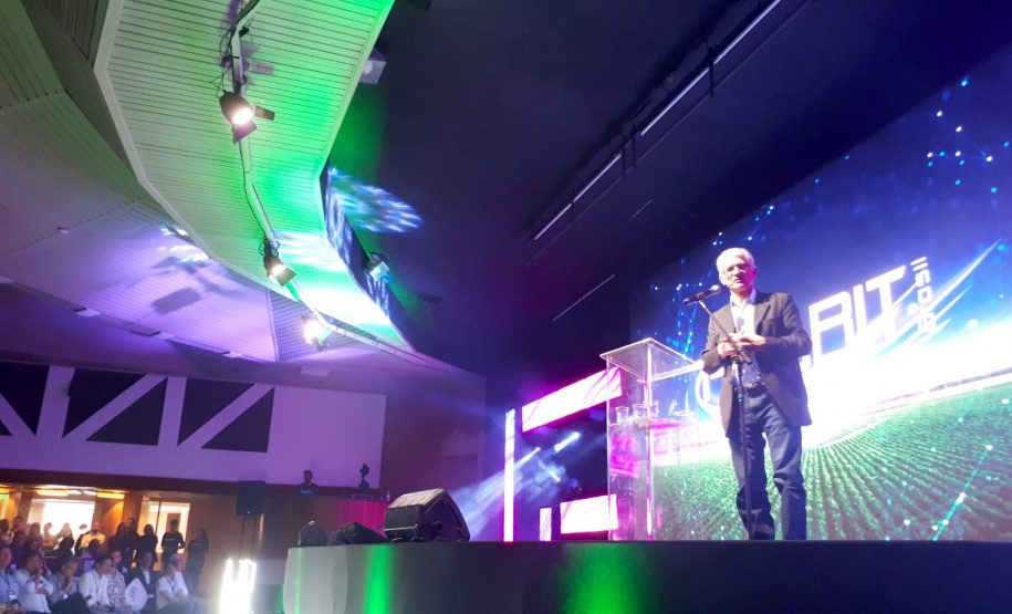 Secretário da Agricultura e do Abastecimento, Norberto Ortigara, na abertura do AgroBIT Brasil, em Londrina -