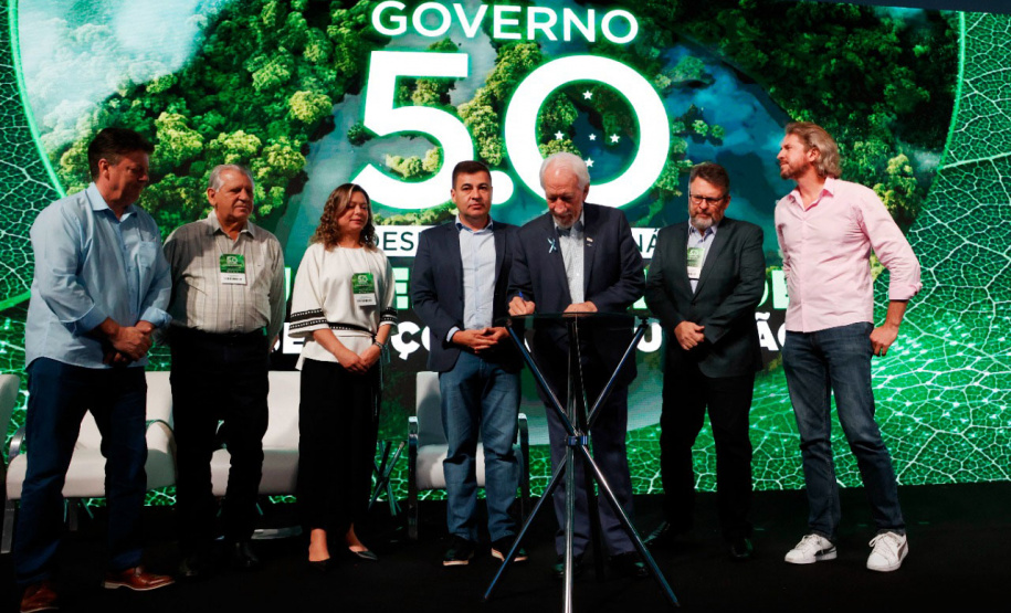 BRDE e Parque Tecnológico Itaipu assinam acordo para investimentos em inovação no Oeste