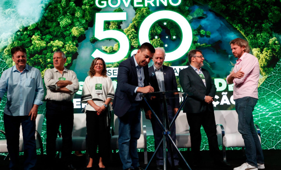 BRDE e Parque Tecnológico Itaipu assinam acordo para investimentos em inovação no Oeste