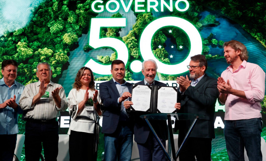 BRDE e Parque Tecnológico Itaipu assinam acordo para investimentos em inovação no Oeste