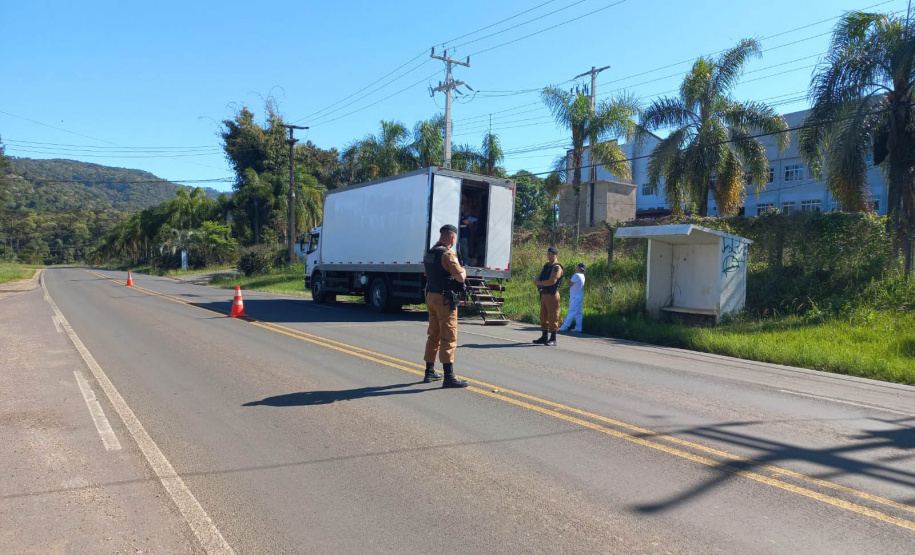 Operação apreende mercadorias sem notas fiscais regulares na região Sul do estado 
