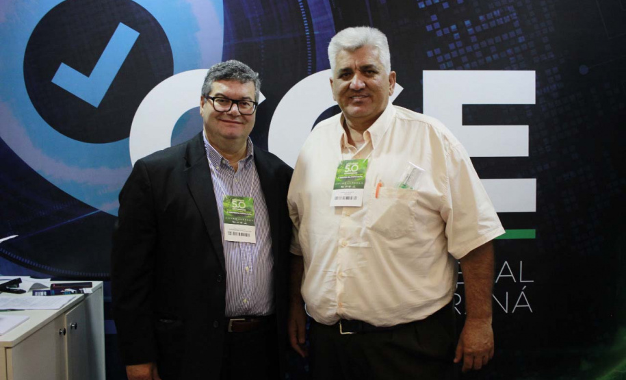 Prefeitos assinam adesão ao Controla Paraná durante o Governo 5.0 em Foz