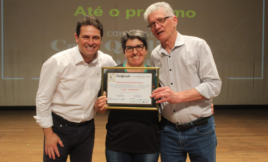Produtoras de Pinhalão e de Tomazina vencem concurso Café Qualidade Paraná