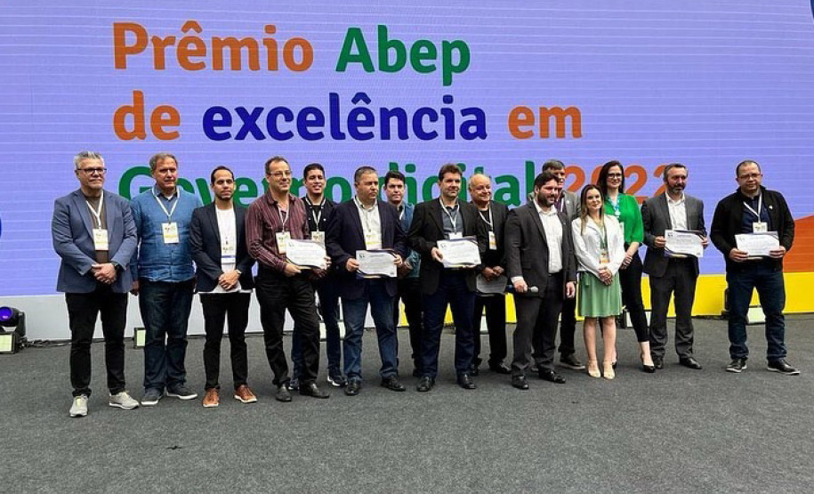 Encontro apoiado pela Celepar reuniu diversos gestores de tecnologia no Estádio Joaquim Américo Guimarães e premiou soluções de entidades estaduais de tecnologia