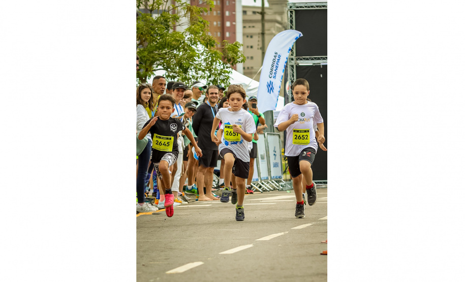 Corrida da Sanepar reúne 2.600 participantes em Curitiba