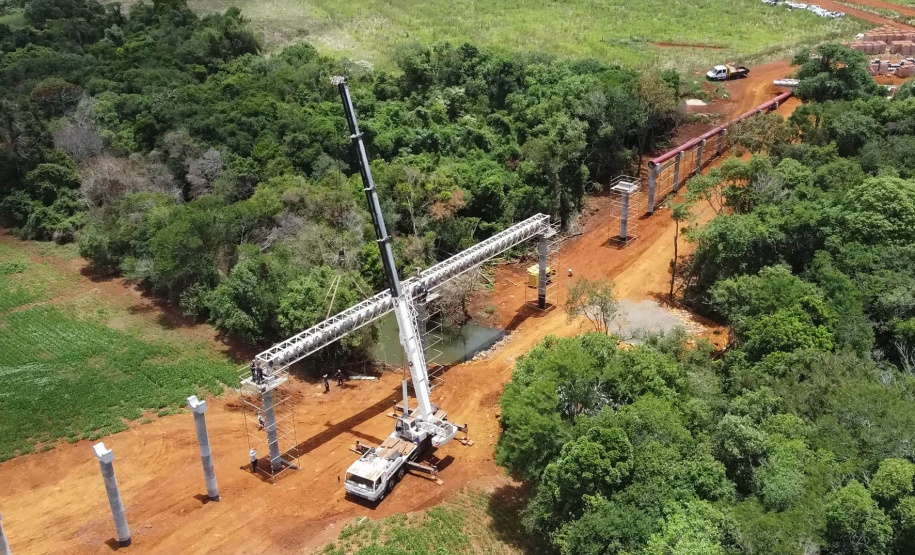 Com travessia aérea, Pato Branco ganha uma das mais modernas estações de tratamento de esgoto do Paraná