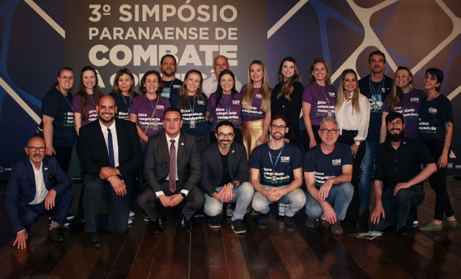 Controladoria-Geral do Estado premia servidores e agentes que se destacaram em 2022