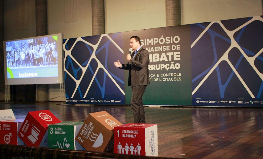 Controladoria-Geral do Estado premia servidores e agentes que se destacaram em 2022