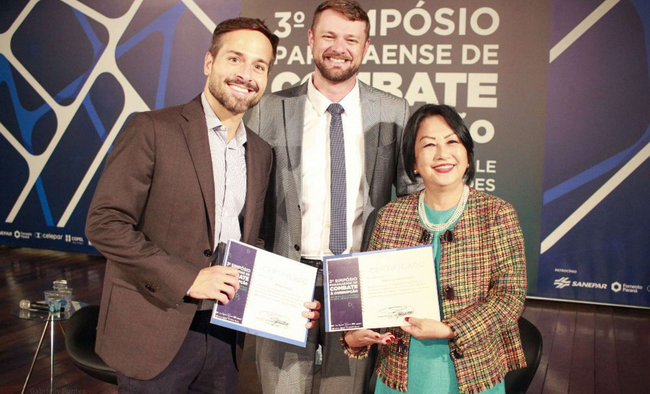 Controladoria-Geral do Estado premia servidores e agentes que se destacaram em 2022