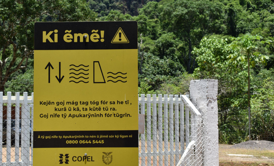 Caingangues visitam Usina Apucaraninha e preparam material bilíngue sobre segurança