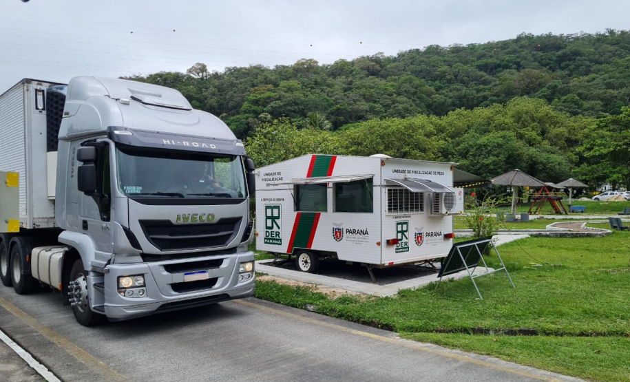 DER- Ferry boat de Guaratuba reforça restrições de horários e porte de veículos