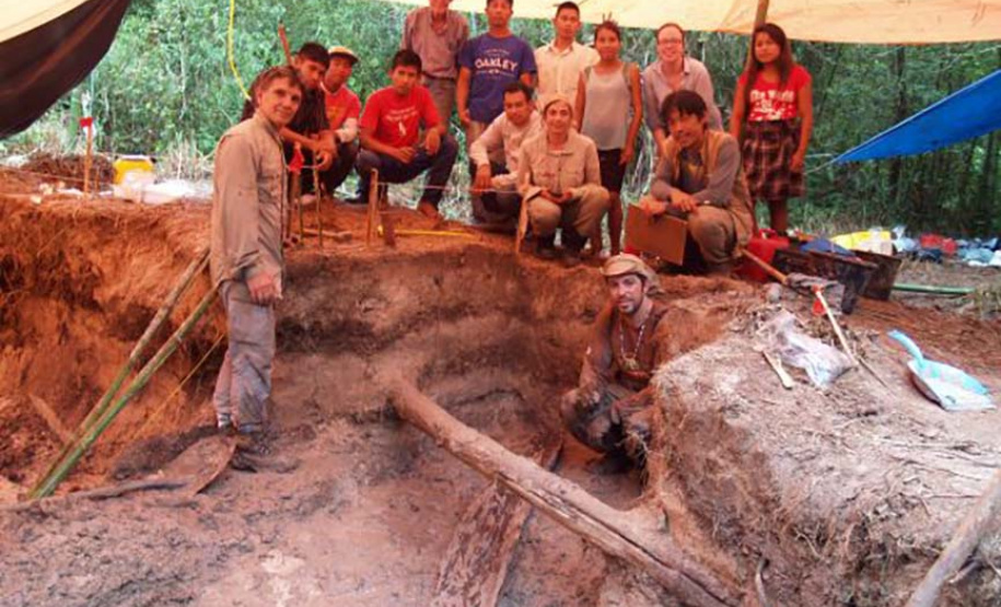 SECC - Documentário mostra resgate de canoa indígena