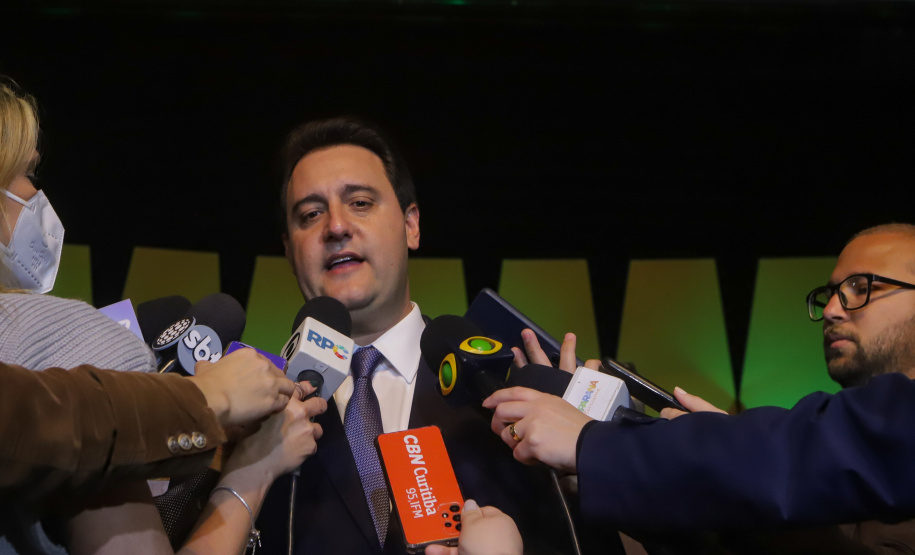 Ratinho Junior é diplomado, agradece paranaenses e prevê nova gestão com grandes resultados