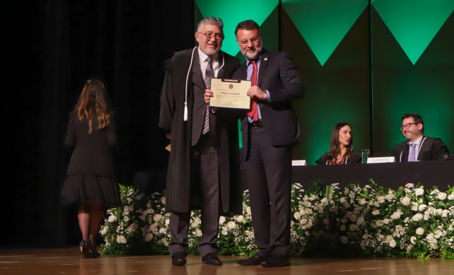 Ratinho Junior é diplomado, agradece paranaenses e prevê nova gestão com grandes resultados