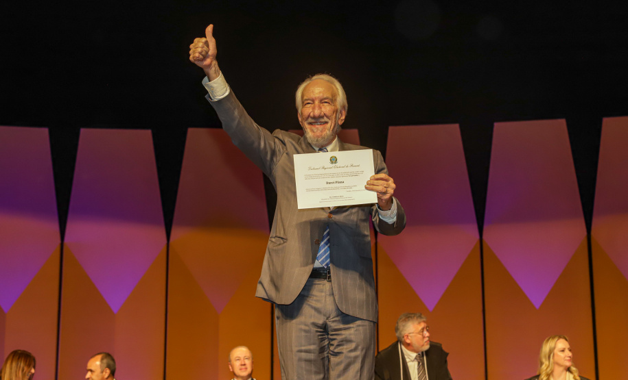 Ratinho Junior é diplomado, agradece paranaenses e prevê nova gestão com grandes resultados