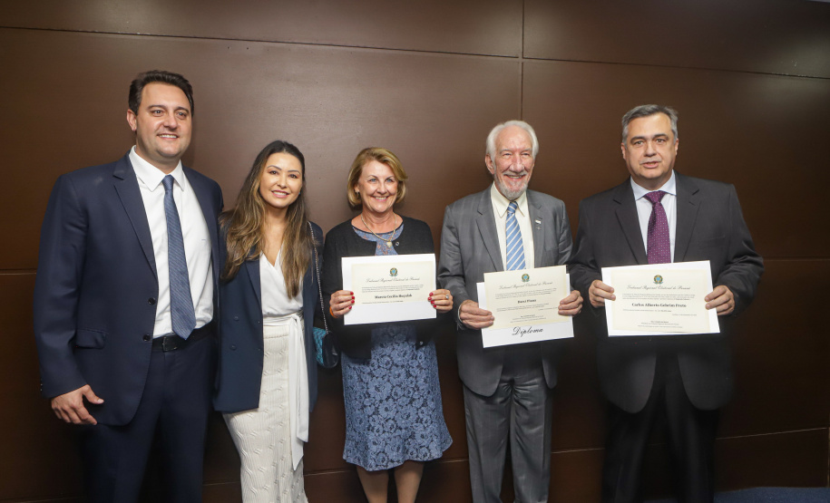 Ratinho Junior é diplomado, agradece paranaenses e prevê nova gestão com grandes resultados