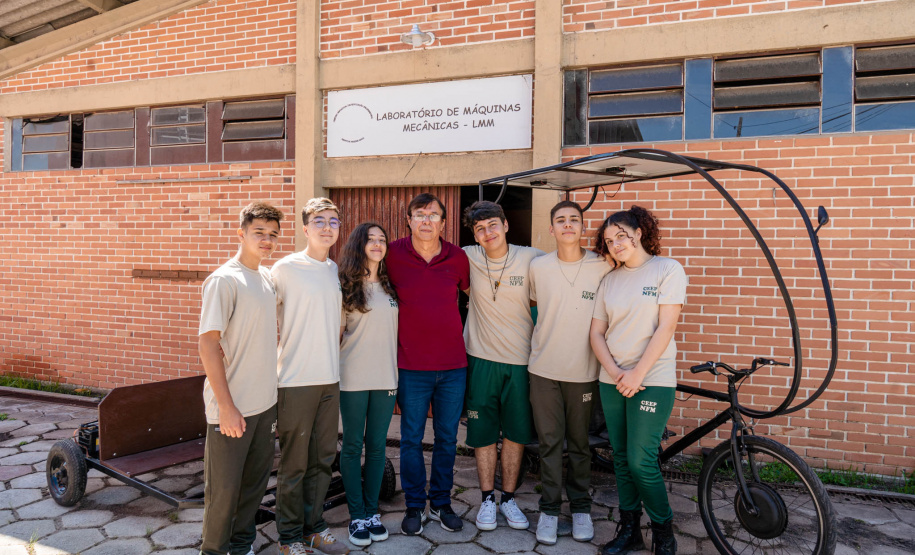 Alunos da rede estadual estudam e promovem melhorias em veículos elétricos