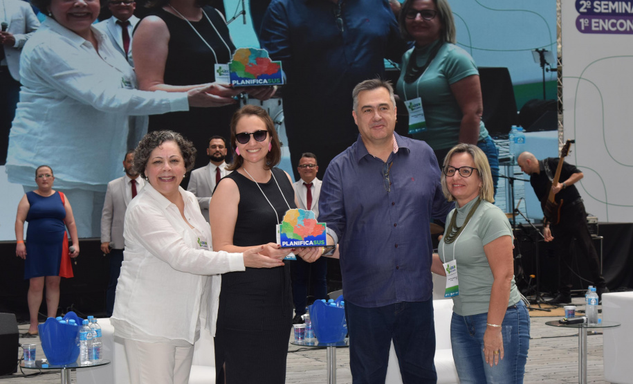 Seminário encerra debate de ações na Atenção Primária e premia experiências de sucesso