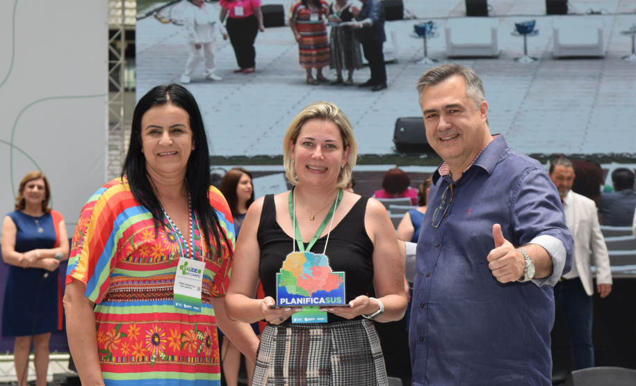 Seminário encerra debate de ações na Atenção Primária e premia experiências de sucesso